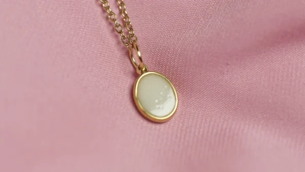 Colgante Núcleo de leche materna