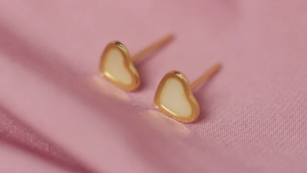 Pendientes Amara de leche materna